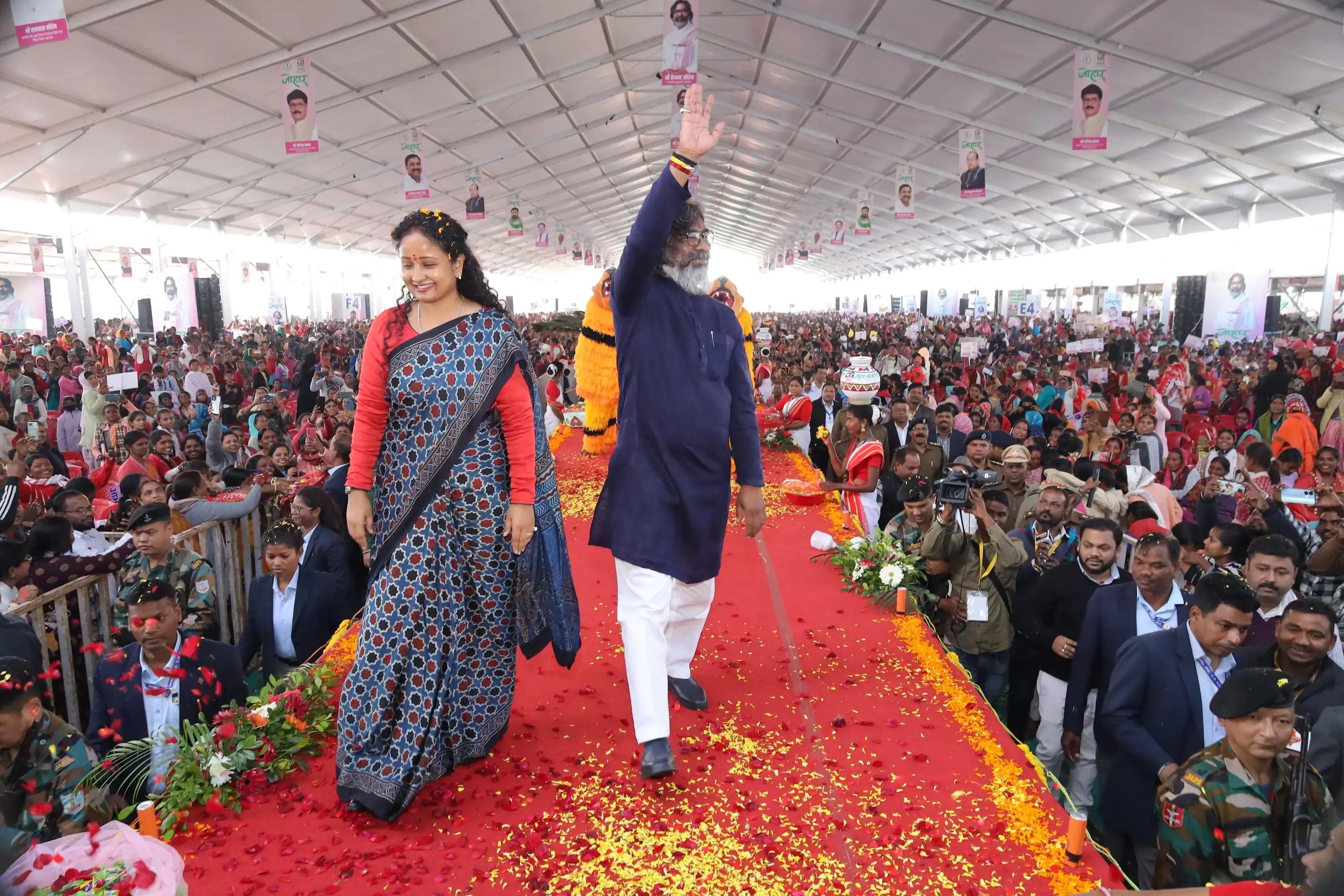 Jharkhand Chief Minister Allocates Rs 2,500 Each to 56 Lakh Women Under 'Maiya Samman Yojana'