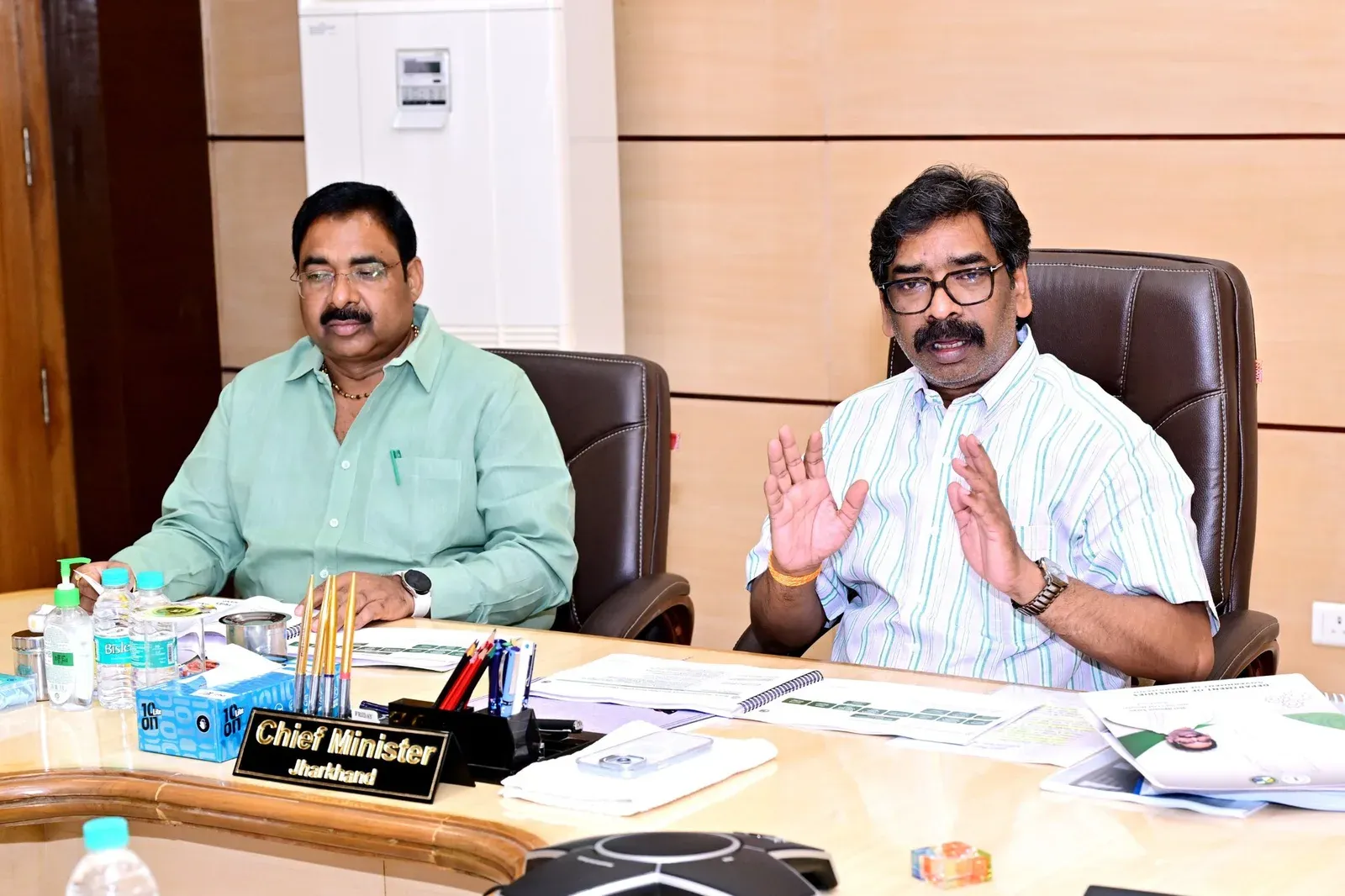 Jharkhand CMO: Hemant Soren reviews Industry Dept progress