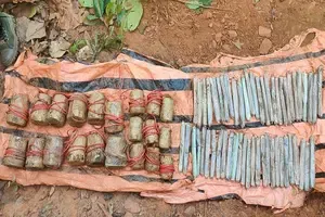 Jharkhand: Major Security Forces Attack Foiled in Chaibasa with Recovery of 21 IEDs