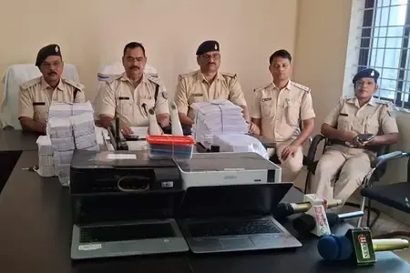 झारखंड: धनबाद में अवैध लॉटरी चलाने वाले गिरोह का भंडाफोड़, पांच गिरफ्तार