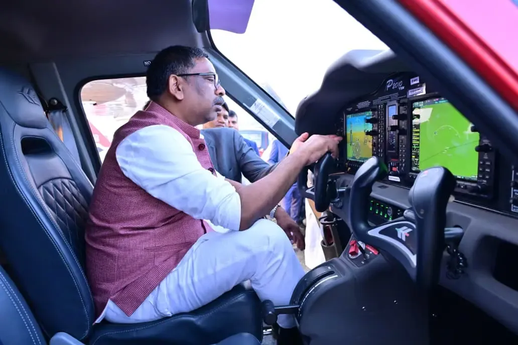 क्या झारखंड ने दुमका में फ्लाइंग इंस्टीट्यूट स्थापित किया?