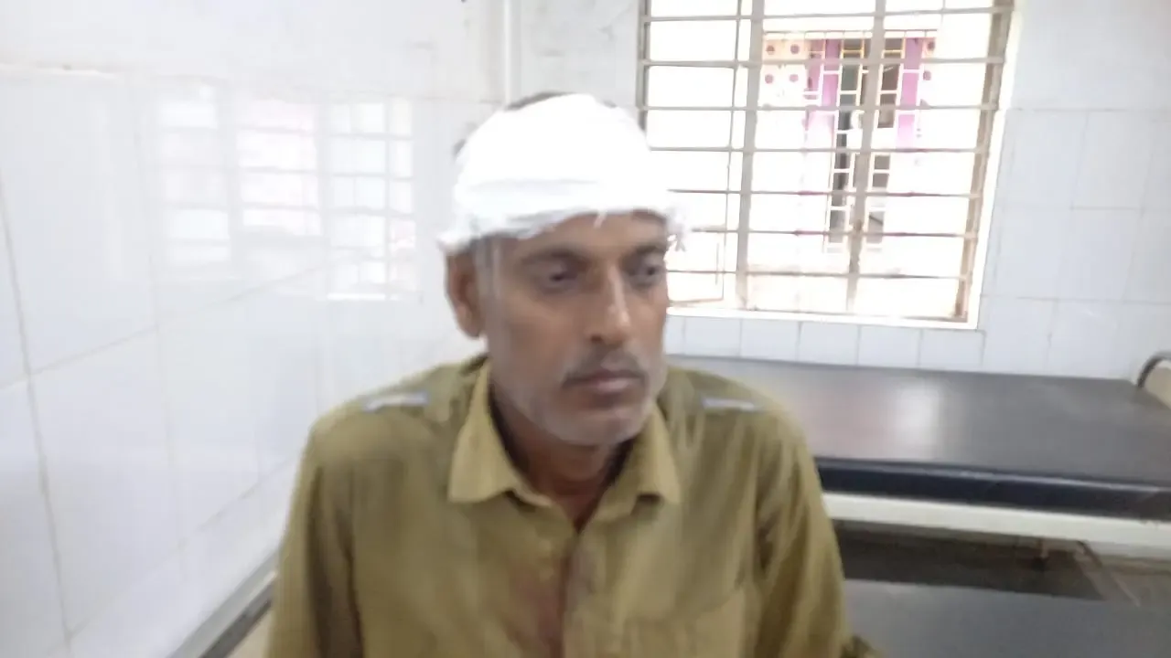 क्या झारखंड में गिरिडीह में भूमि विवाद के चलते दो गुटों के बीच हिंसक संघर्ष हुआ?