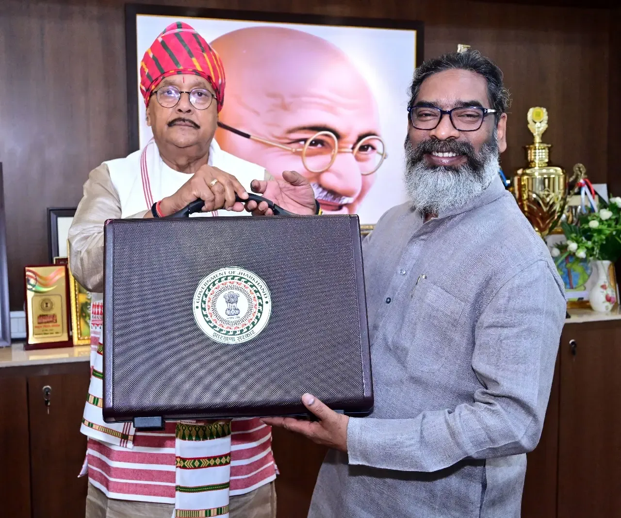 Jharkhand Government Initiates Legal Steps to Recover Rs 1.36 Lakh Crore from Centre; Unveils Rs 1.45 Lakh Crore Budget