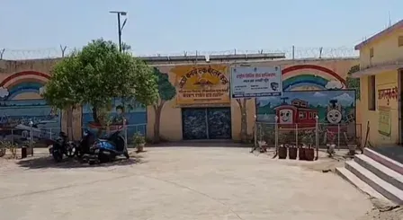 गुमला बाल संप्रेषण गृह से तीन नाबालिग फरार, सुरक्षा व्यवस्था पर फिर उठे सवाल