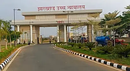 Why is the Jharkhand HC Criticizing the Government for Delaying Municipal Elections?