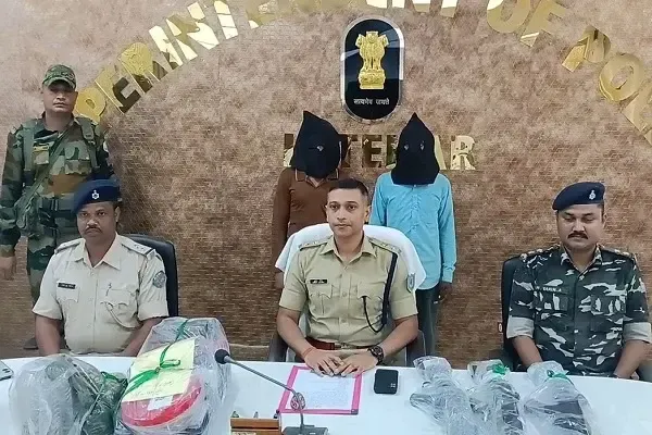 लातेहार में 'ड्रैगन-228' ऑपरेशन: AK-47 समेत भारी हथियारों के साथ JJMP के दो नक्सली गिरफ्तार