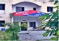 पलामू में सहायक शिक्षक उदय सिंह की गला रेतकर हत्या, झाड़ियों में मिला शव