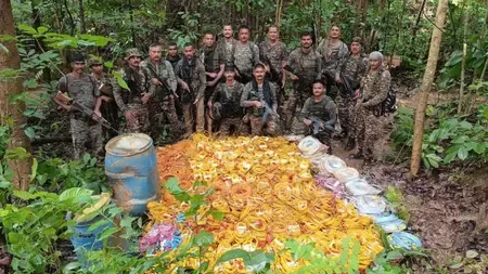 झारखंड के पश्चिमी सिंहभूम के जंगलों में नक्सलियों के ठिकाने से 18 हजार डेटोनेटर बरामद