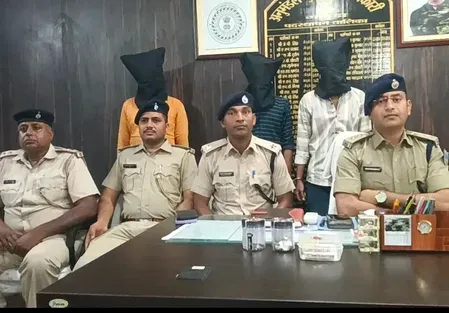 झारखंड में ब्राउन शुगर तस्करी पर शिकंजा: गोड्डा और चतरा में चार गिरफ्तार, ₹9 लाख की नशीली दवा जब्त