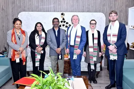झारखंड में निवेश की संभावनाओं पर चर्चा, ऑस्ट्रेलियाई हाईकमिश्नर ने मुख्यमंत्री से की मुलाकात
