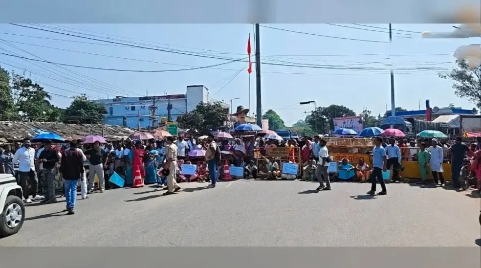 Jharkhand priest attack: Protesters block Ranchi-Khunti road for hours in Khunti