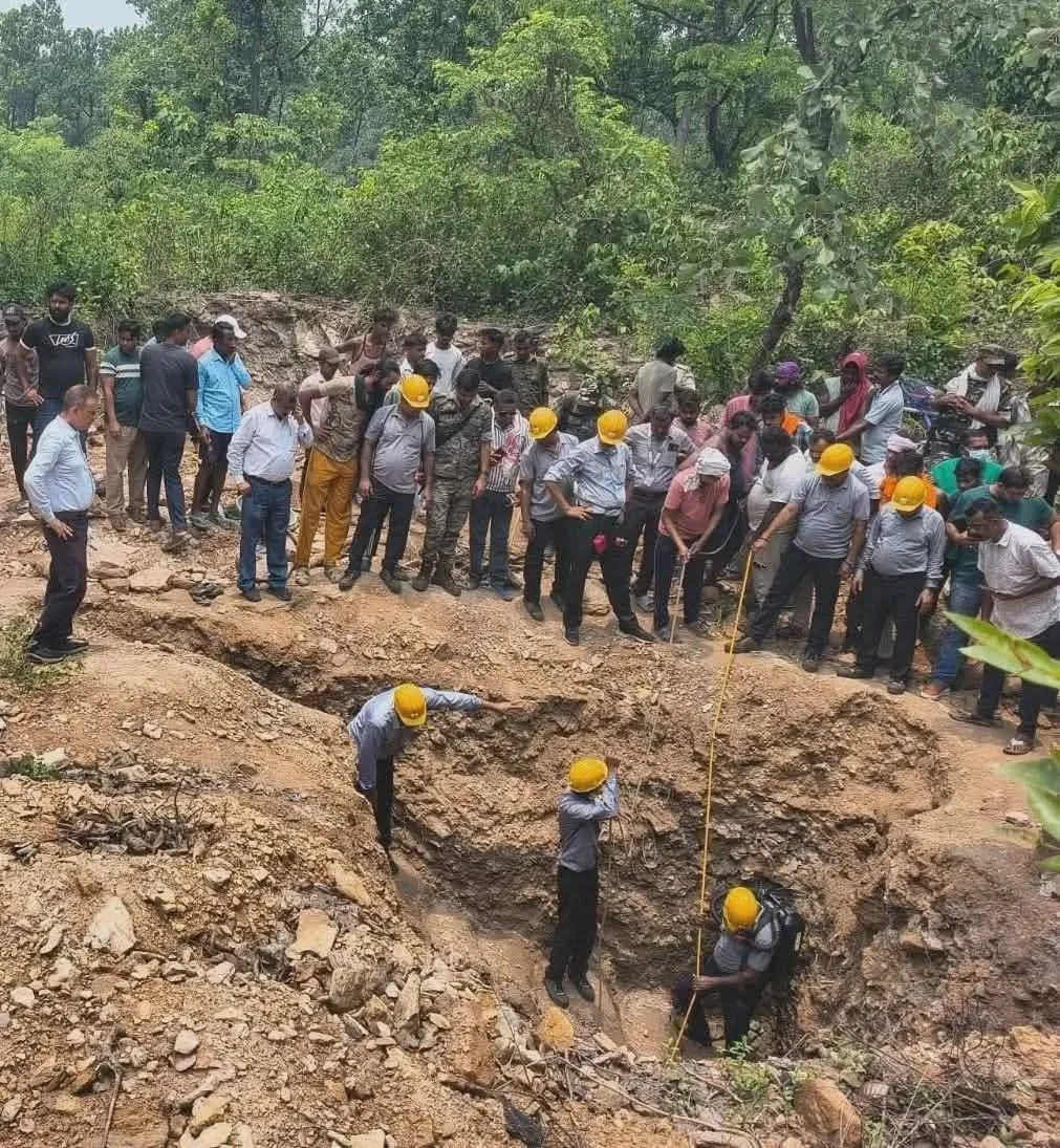रामगढ़ बंद कोयला खदान में जहरीली गैस से चार युवकों की मौत, अवैध उत्खनन के दौरान हादसा