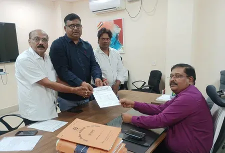 झारखंड कांग्रेस ने चुनाव आयोग से माँगा SIR की समयसीमा में 15 दिन का विस्तार, रांची में मात्र 4.14% डिजिटाइजेशन