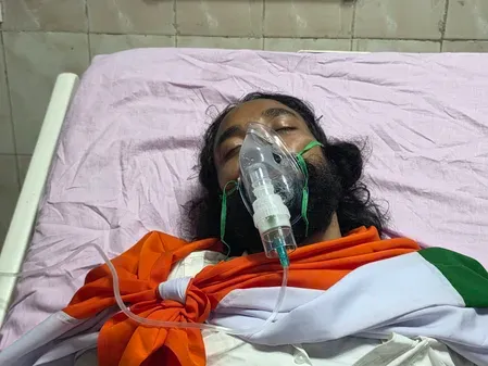 झारखंडः विधानसभा घेराव के बाद अनशनकारी देवेंद्र महतो की तबीयत बिगड़ी, अस्पताल में भर्ती 