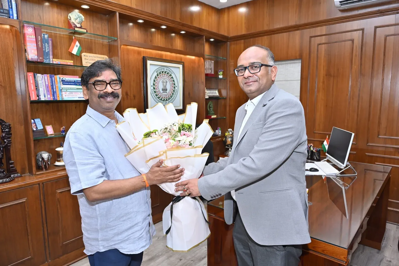 Jharkhand's New Advocate General Calls on CM Hemant Soren