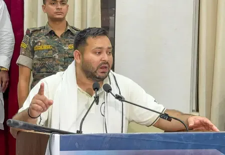 Is Jitan Ram Manjhi's Displeasure Relevant? People Desire Change in Bihar: Tejashwi Yadav