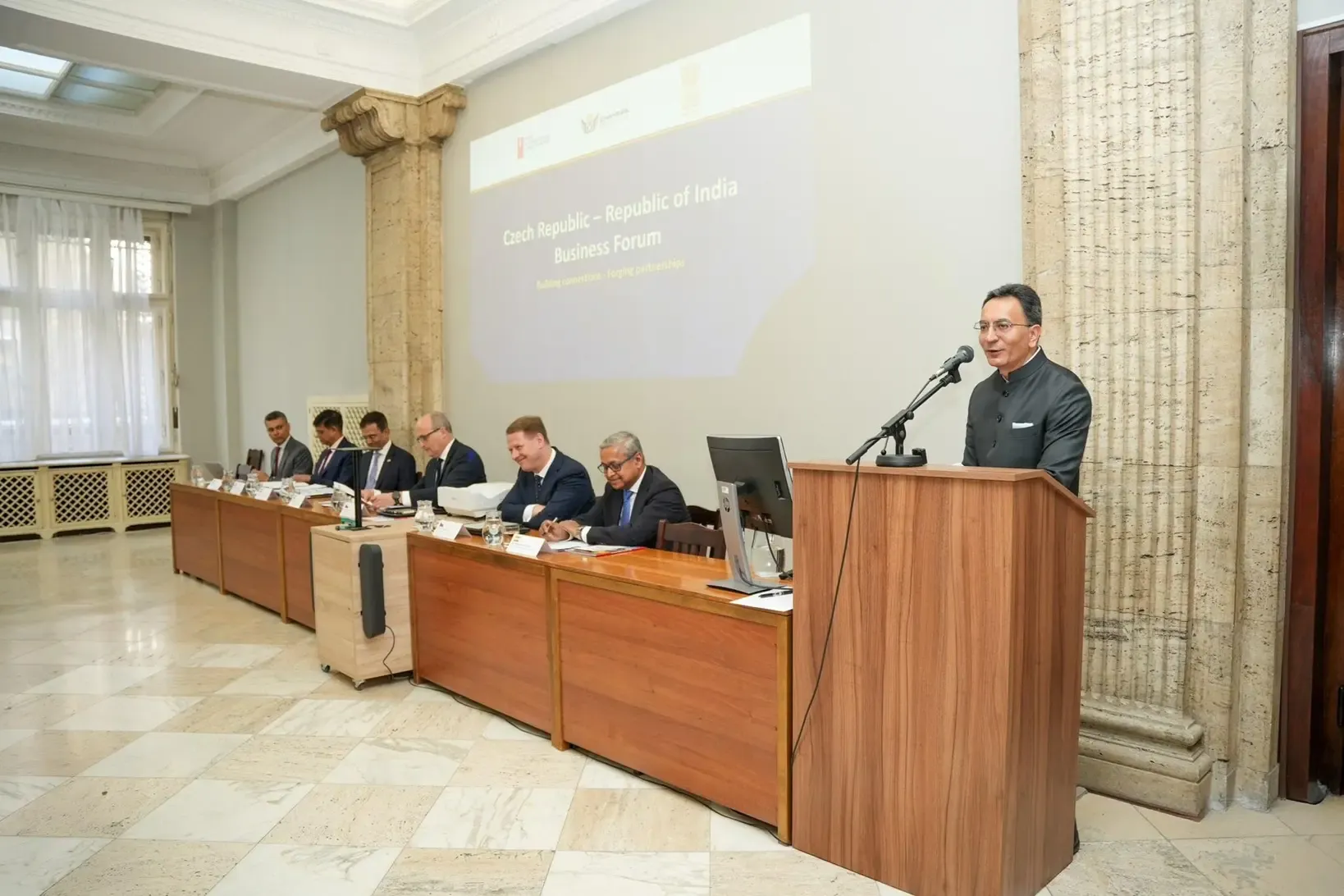 Jitin Prasada Wraps Czech Republic Visit, Seals Trade & Tech Ties