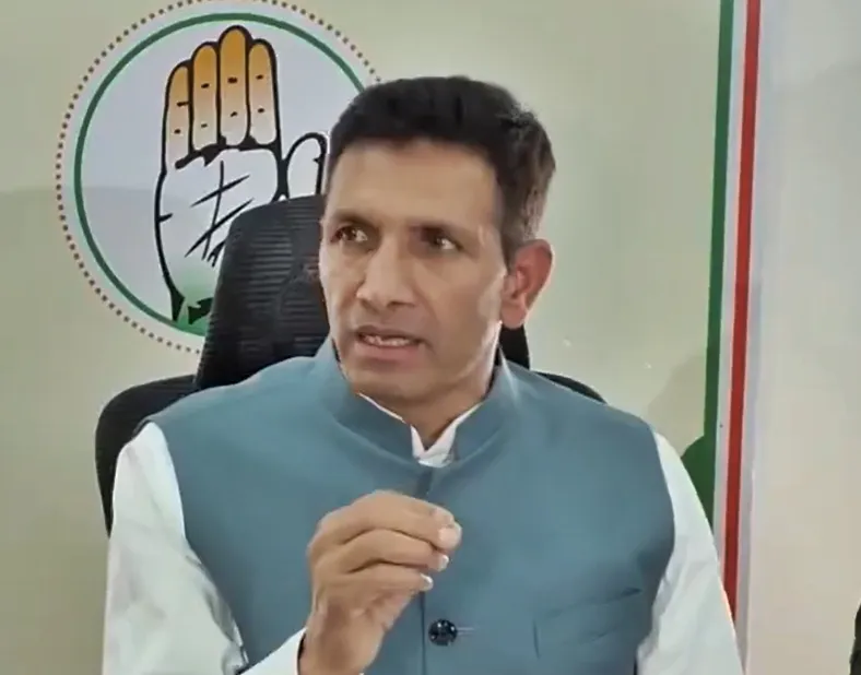 Jitu Patwari Alleges MP Government is Concealing UCIL Waste Facts