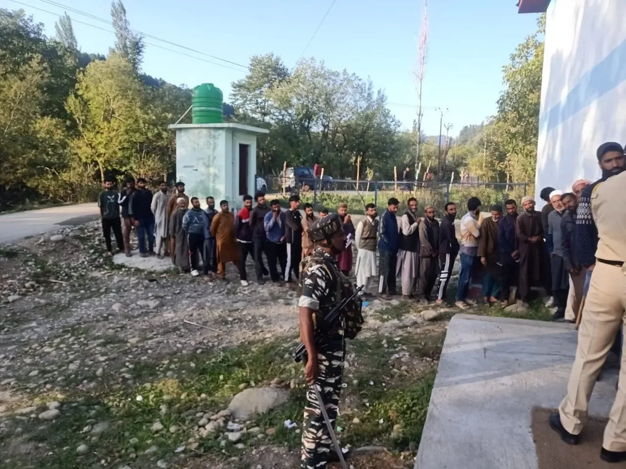 How is Voting Progressing in Budgam and Nagrota?