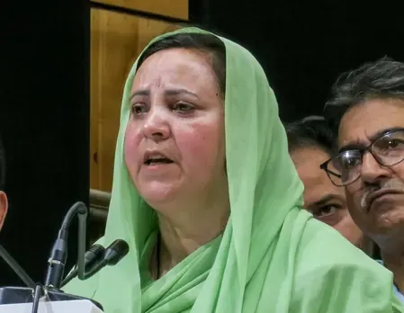 How is the J&K government strengthening the education system?