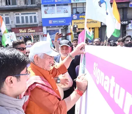 J&K L-G Manoj Sinha launches anti-drug campaign, 518 smugglers jailed in 21 days