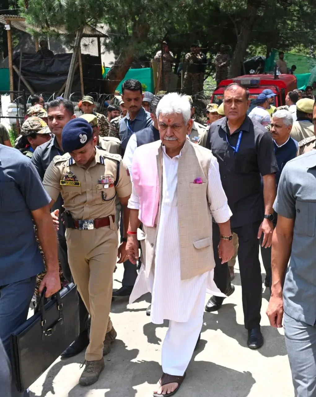 Amarnath Yatra 2026: L-G Manoj Sinha reviews Nunwan base camp arrangements
