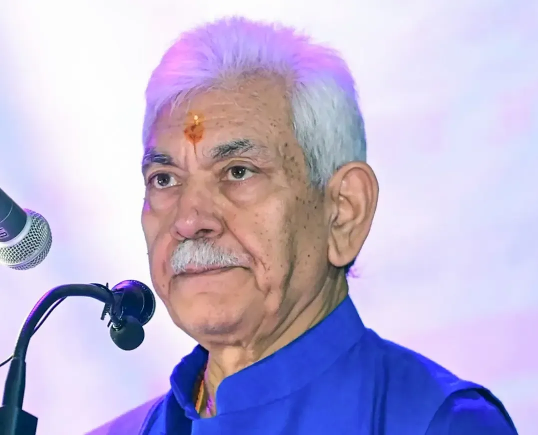 How is J&K L-G Encouraging Schools to Foster Unique Individuals for Future Challenges?