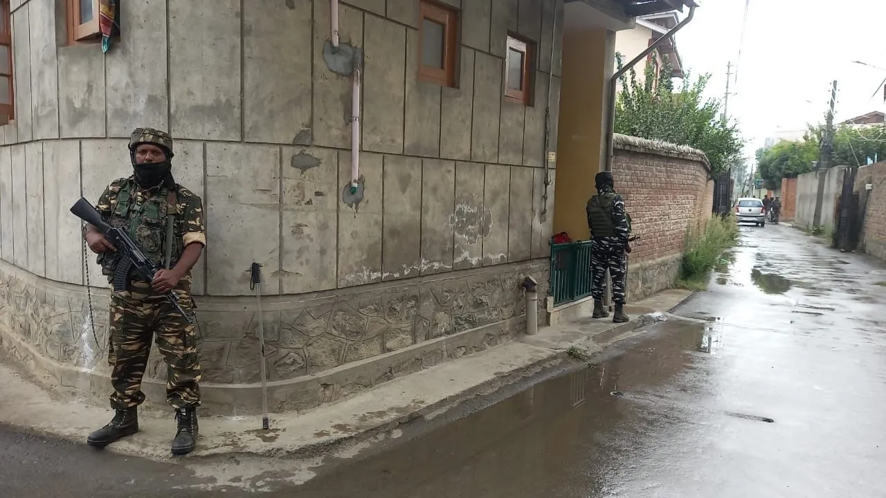 Did J&K Police Really Attach a Drug Peddler's Property in Srinagar?