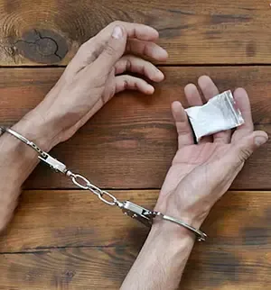 Srinagar Police Dismantle Drug Trafficking Operation in Kashmir
