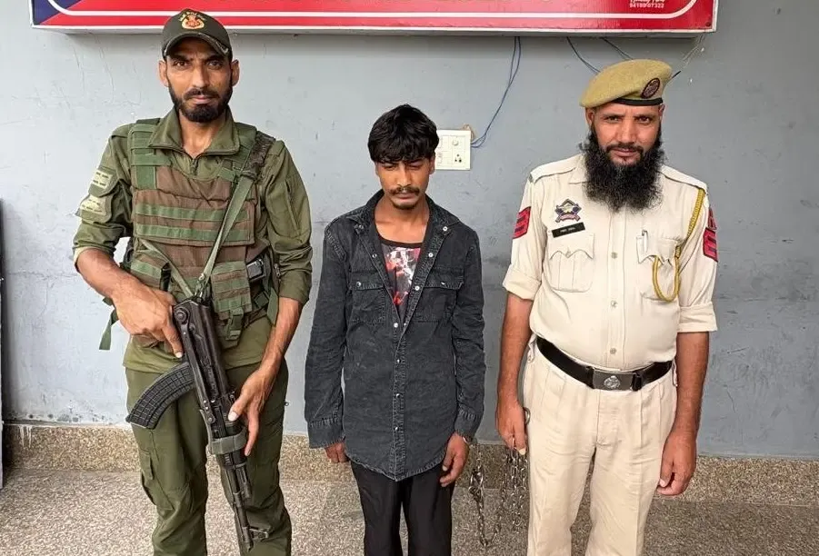 Reasi Police arrest six in NDPS case, seize heroin and weapons