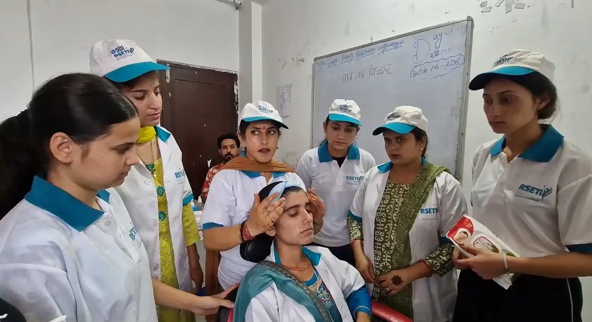 How is RSETI Empowering Aspiring Beauticians in Reasi?