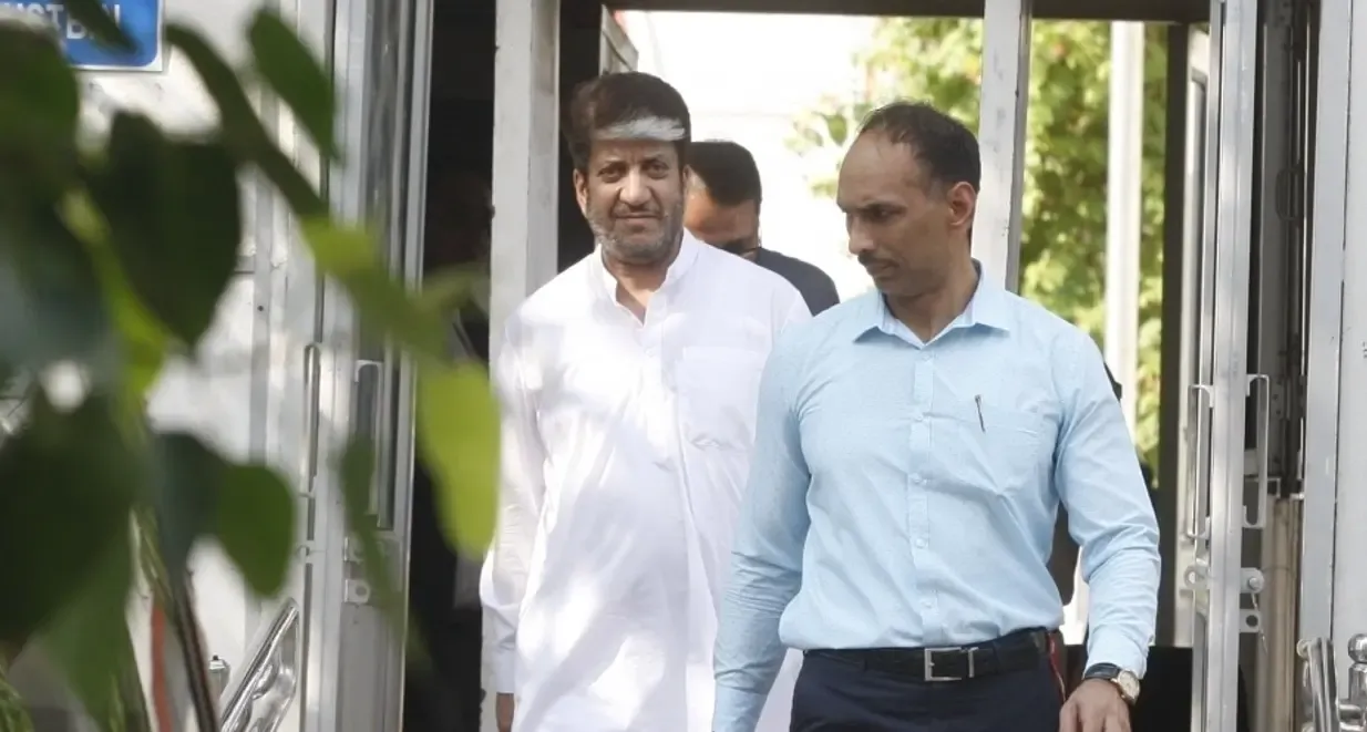 Why Did the Supreme Court Deny Shabir Shah’s Request for Past Detention Orders?