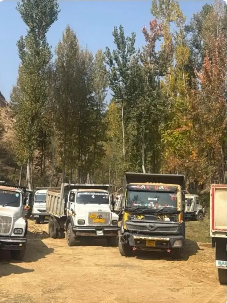Pulwama Police seize 23 trucks, excavator in illegal mining crackdown