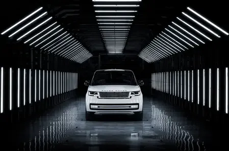 JLR India slashes Range Rover SV prices by ₹75 lakh ahead of India-UK FTA