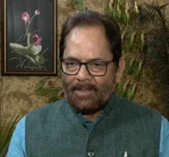 नकवी का तीखा वार: 'BJP जोड़ने वाली पार्टी है, जो जुड़े उसे रोकती नहीं, जो टूटे उसे टोकती नहीं'