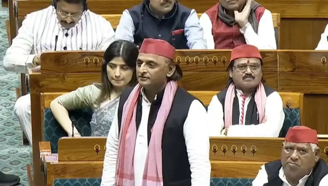 क्या भाजपा उन महापुरुषों को भी अपनाना चाहती है जो उनके नहीं हैं?: अखिलेश यादव