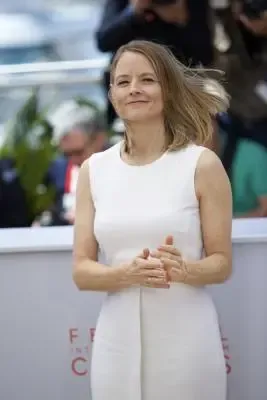 Jodie Foster pays visit to therapist after every movie