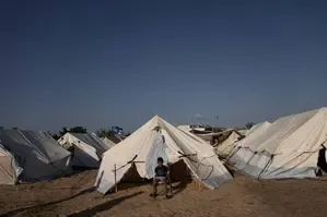 Jordan Delivers 4,000 Tents to Gaza