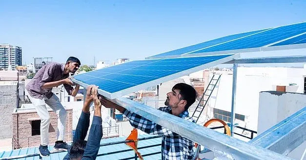 Joshi Highlights Record 29 GW Solar, Wind Addition in H1 2026