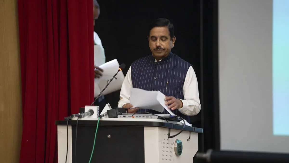 Joshi: India Adding 1 Lakh Rooftop Solar Units Weekly