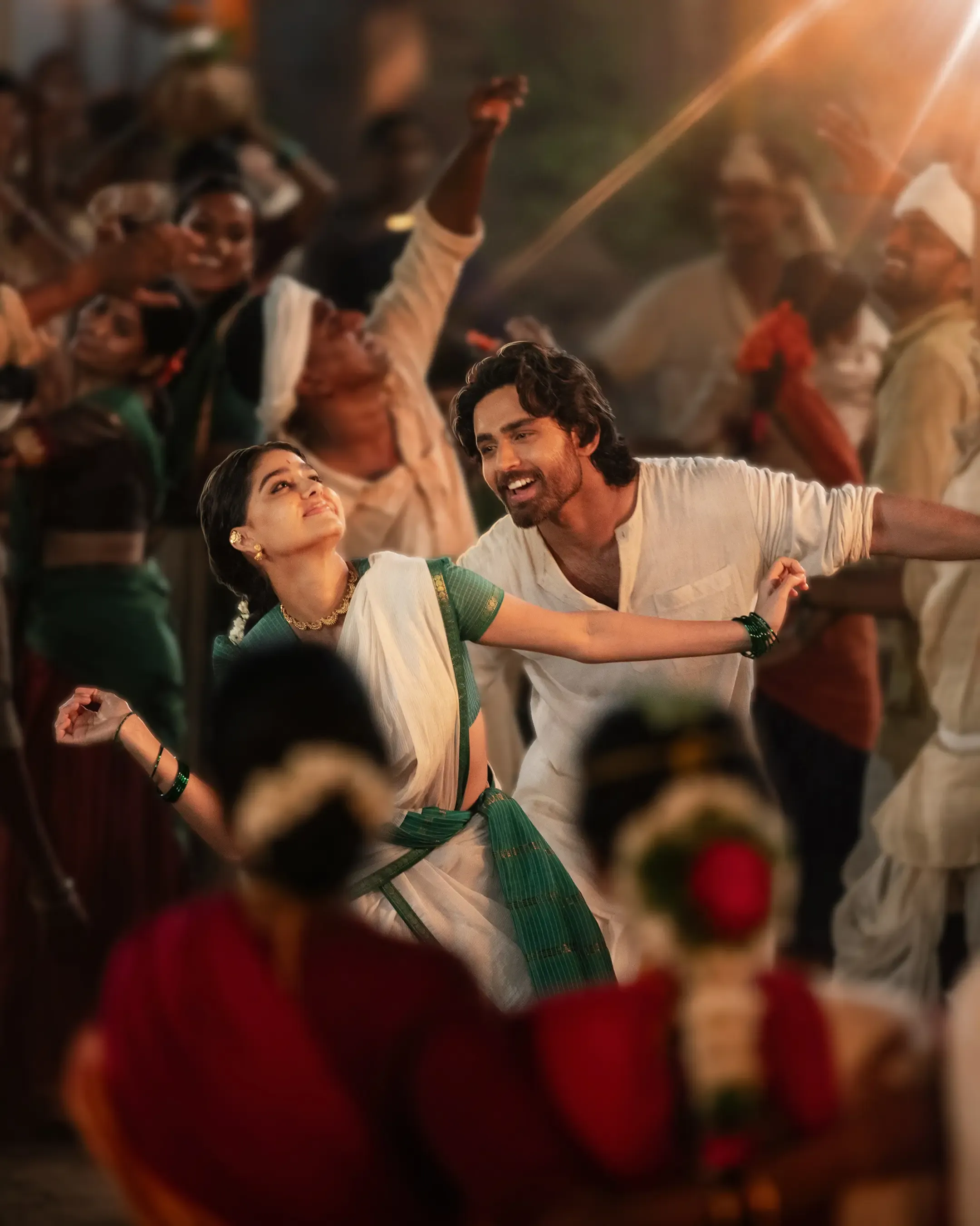 What’s the Joyful Song of Blessing 'Sallangundaale' from Roshan and Anaswara Rajan's 'Champion'?