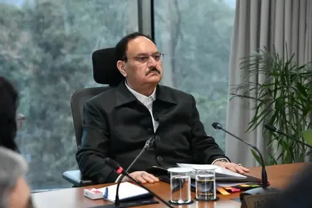 जेपी नड्डा ने की मध्य प्रदेश और छत्तीसगढ़ के साथ हाई लेवल बैठक, टीबी मुक्त भारत पर मिशन मोड में काम के दिए निर्देश