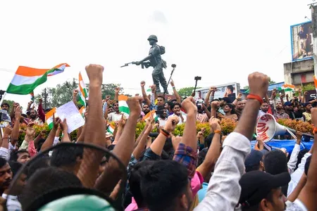 जेपीएससी मामले में आज झारखंड विधानसभा घेरेंगे वामपंथी छात्र संगठन, मूल छात्र गुट ने दूरी बनाई, 10 अगस्त को करेंगे अलग प्रदर्शन