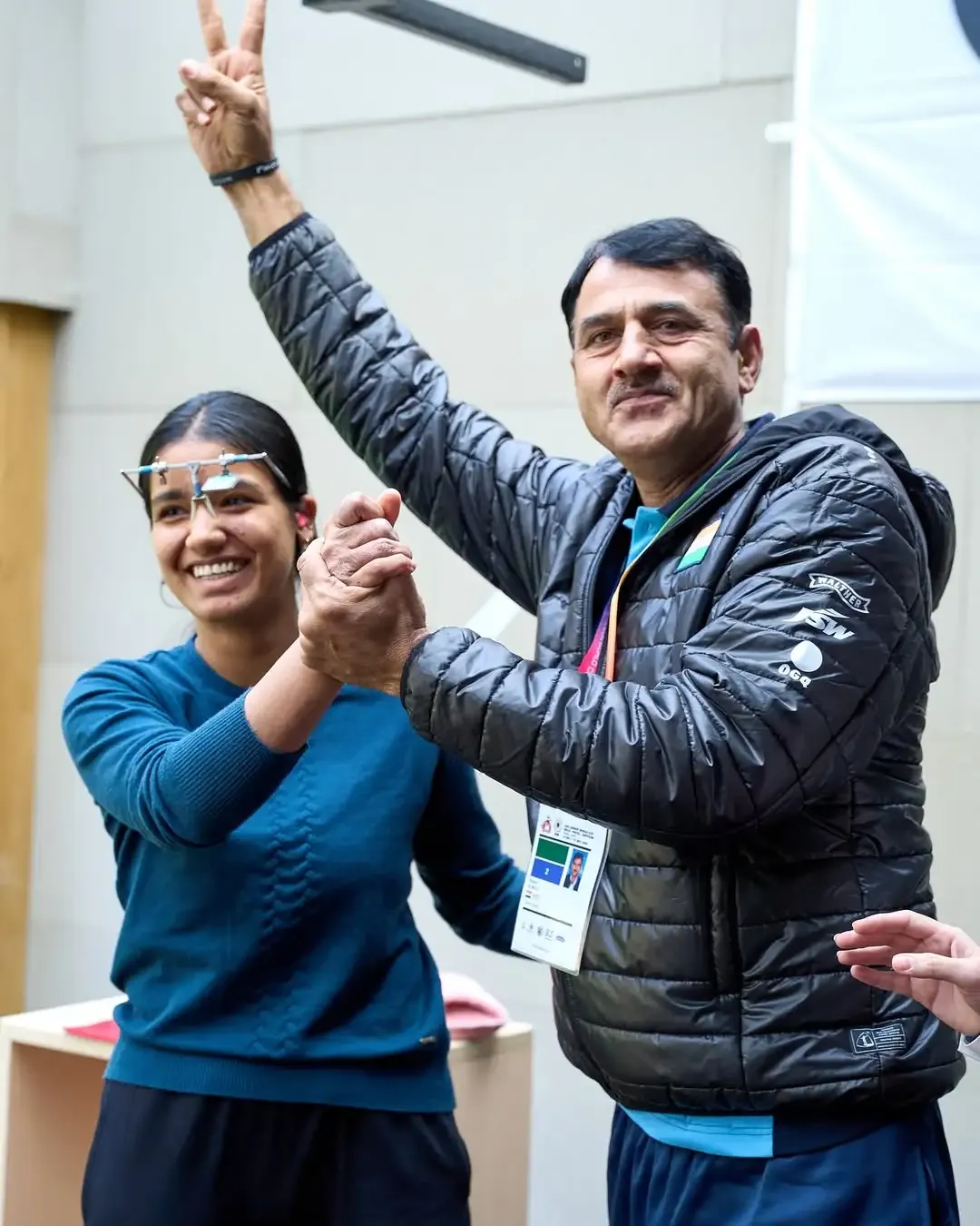 Did Tejaswini's 25m Pistol Gold Secure India's Top Spot at the Jr Shooting World Cup?