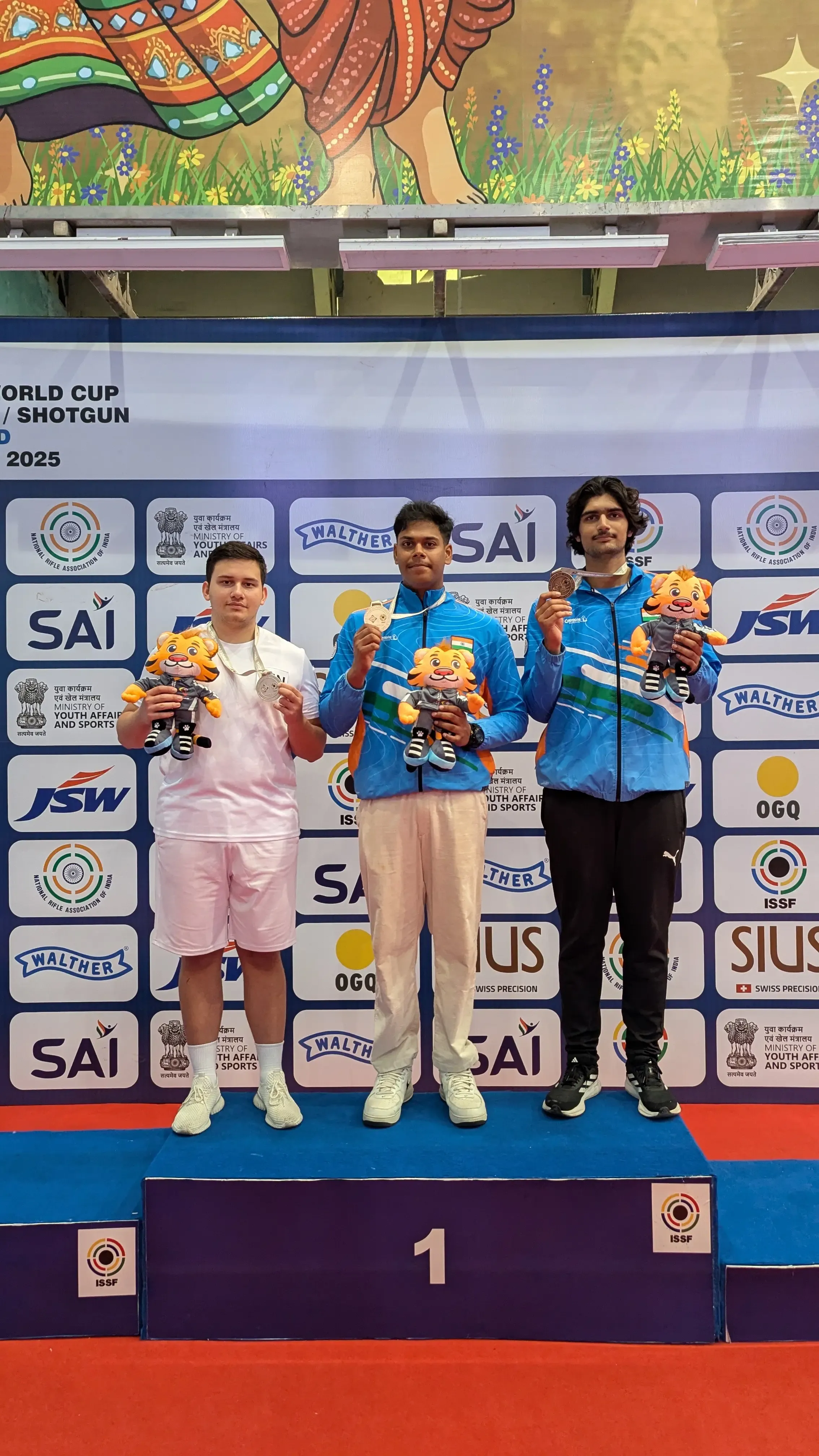 How Did Tejaswani Help India Top the Medals Table at the Jr World Cup Shooting?