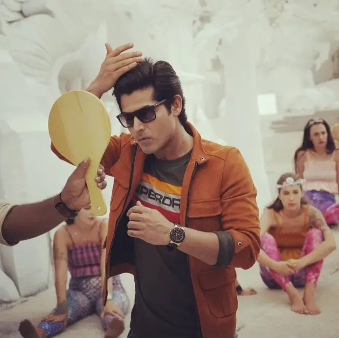 क्या 'जुदाई' के सेट से अचानक गायब हो गए ओमकार कपूर?