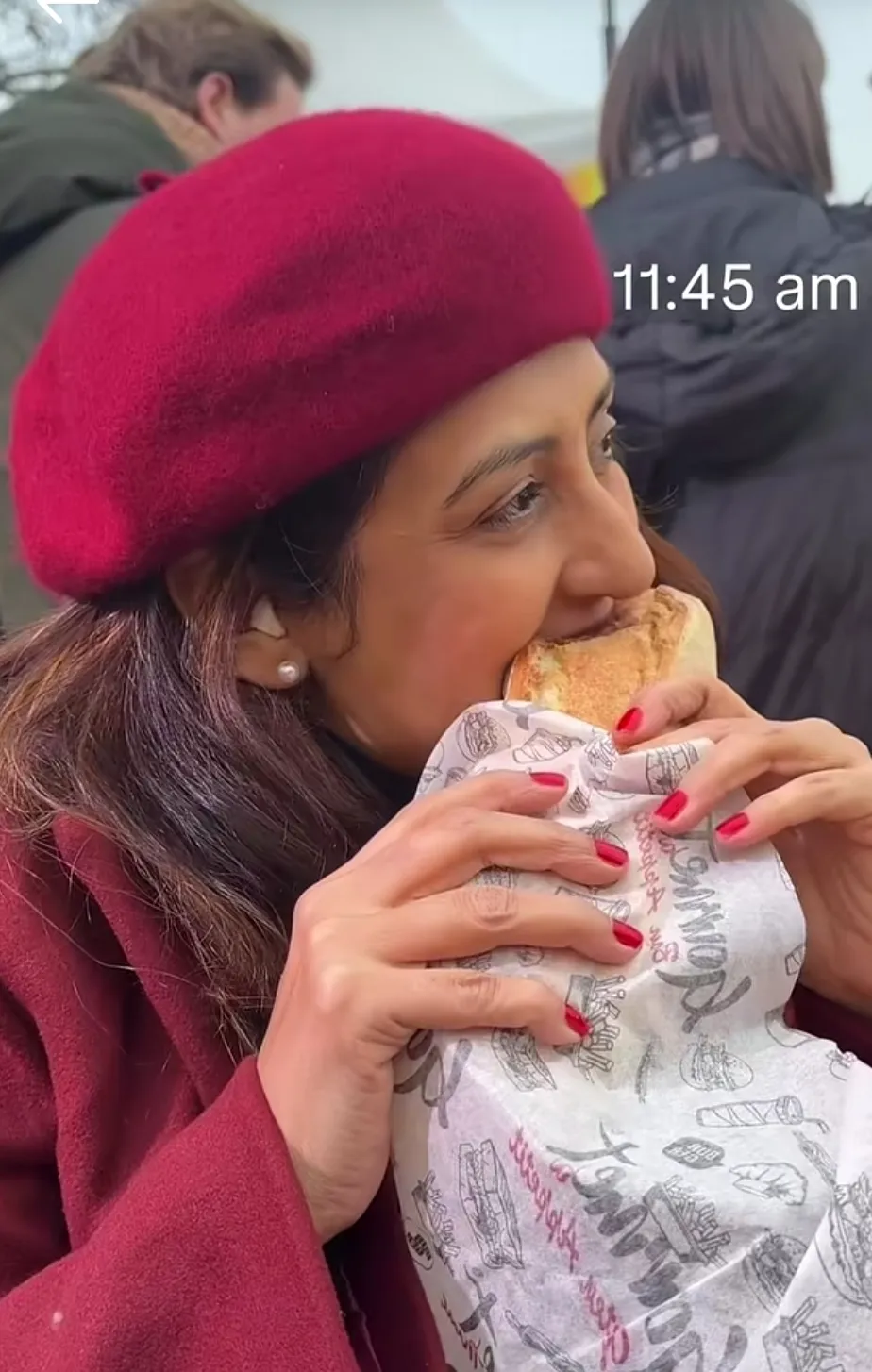 Did Juhi Parmar and her daughter indulge in endless croissants in Paris?
