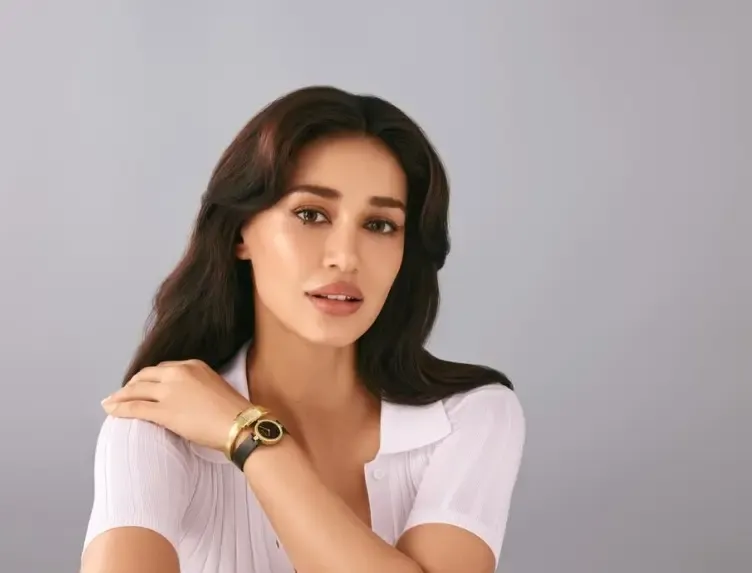जुहू में टाइगर श्रॉफ की कार पर फायरिंग: लॉरेंस बिश्नोई गैंग ने ली जिम्मेदारी, ड्राइवर समेत दो घायल