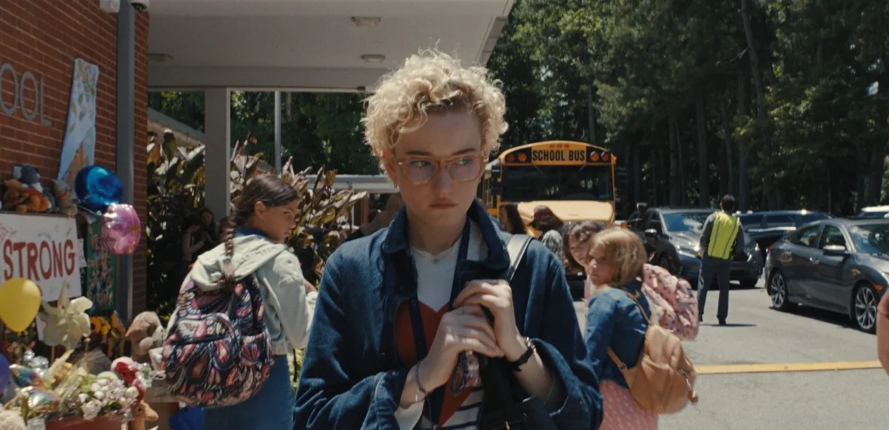 Why Does Julia Garner Believe Comedy is Essential for Horror Films?