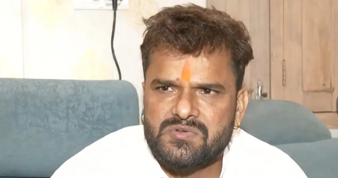 क्या जंगलराज छोड़ेंगे, रोजगार और पलायन पर कब बोलेंगे एनडीए नेता: खेसारी लाल यादव?